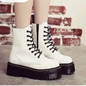DR. MARTENS Jadon Womens Platform Boots